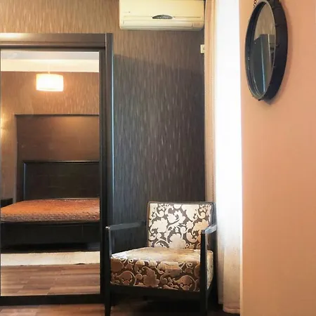 Silver Summerland Apartament *