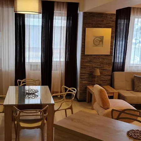 Silver Summerland Apartament Mamaia